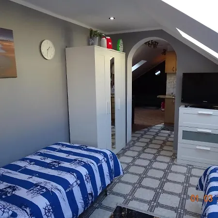 Nad Morzem U Kasi *