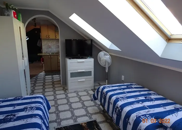 Nad Morzem U Kasi Apartment *