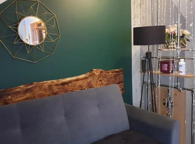 Nad Morzem U Kasi Apartment *